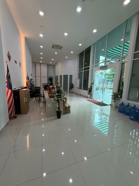Factory for Rent in Petaling Jaya (Selangor) - Dante Leong Zhenwen - Entrance - PropertyGuru.com.my