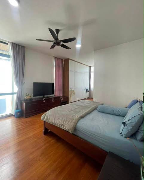Bungalow for Sale in Senibong (Permas Jaya) - Sky Tan - Bedroom - PropertyGuru.com.my