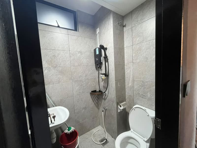 Service Residence for Rent at Traders Park - Hanson Lee - Bathroom - PropertyGuru.com.my