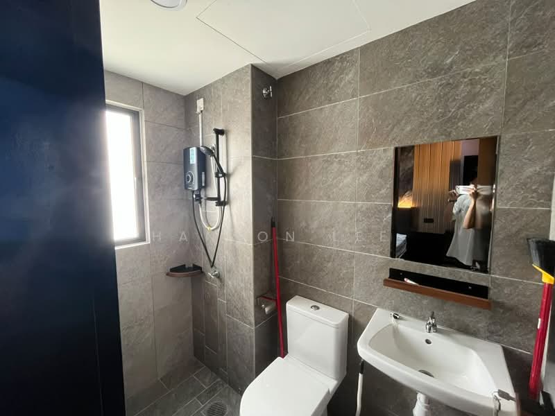 Service Residence for Rent at Traders Park - Hanson Lee - Bathroom - PropertyGuru.com.my