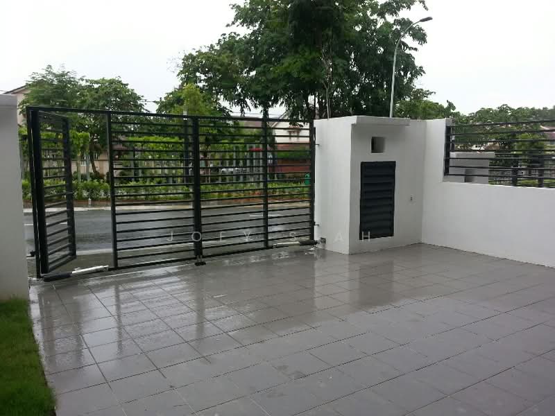 Rumah Teres 3 Tingkat untuk Dijual di Bandar Mahkota Cheras (Cheras) - Joey Siah - Exterior - PropertyGuru.com.my