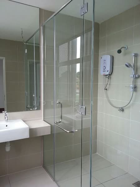 Rumah Teres 3 Tingkat untuk Dijual di Bandar Mahkota Cheras (Cheras) - Joey Siah - Bathroom - PropertyGuru.com.my
