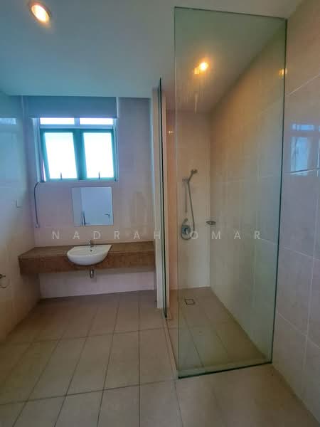 Rumah Berkembar untuk Dijual di Taman Tun Dr Ismail (Kuala Lumpur) - Nadrah Omar - Bathroom - PropertyGuru.com.my