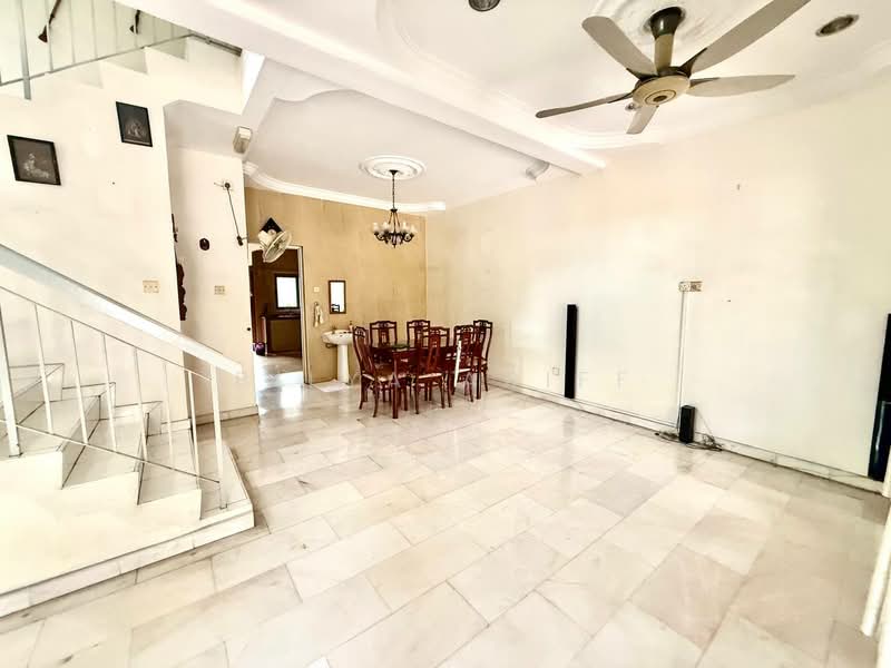 2-storey Terraced House for Sale in Taman Menegon Indah (Klang) - BILYA ARIFF - Living Room - PropertyGuru.com.my