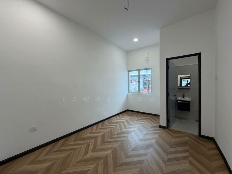 Rumah Teres untuk Dijual di Bandar Sungai Long (Selangor) - Edward Ooi - PropertyGuru.com.my