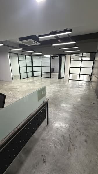 Pejabat untuk Disewa di Mont Kiara (Kuala Lumpur) - Regina Tan - Interior - PropertyGuru.com.my