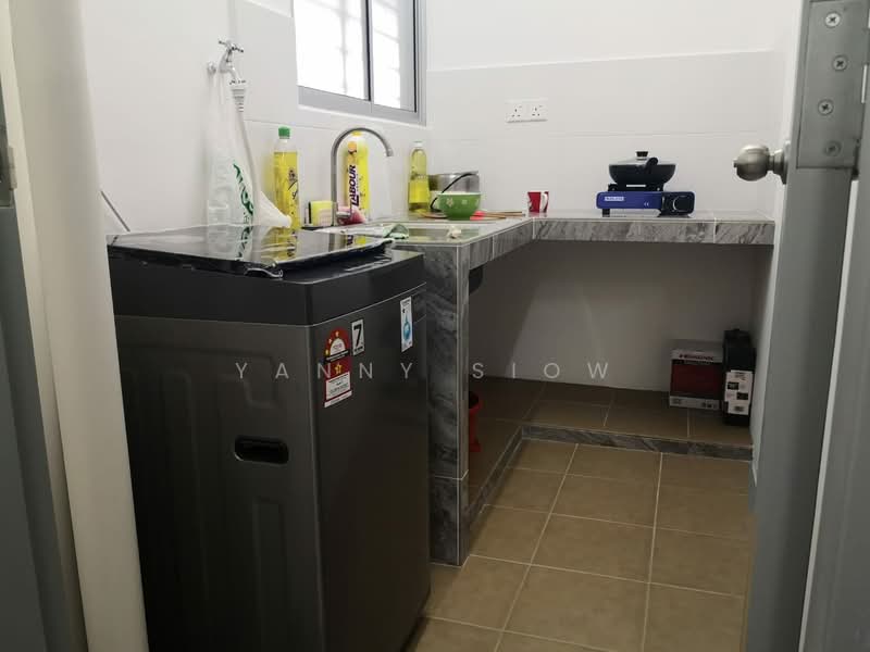 Pangsapuri untuk Disewa di Residensi Vista Wirajaya - Yanny Siow - Kitchen - PropertyGuru.com.my