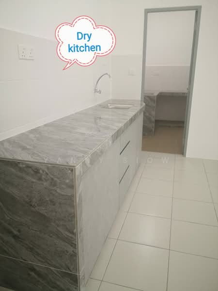 Pangsapuri untuk Disewa di Residensi Vista Wirajaya - Yanny Siow - Kitchen - PropertyGuru.com.my