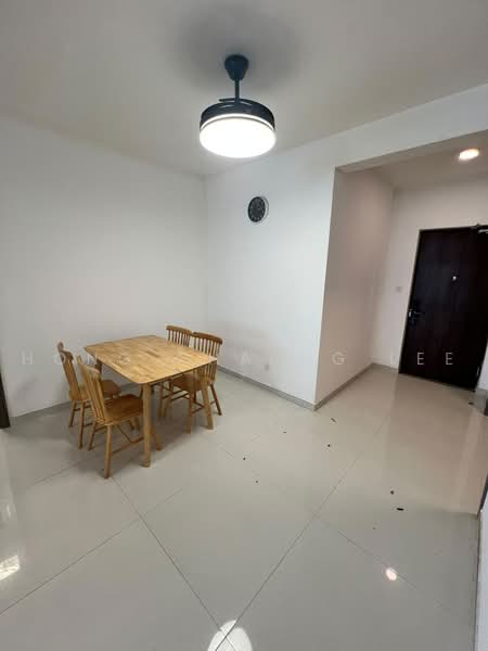 Apartment for Rent at Starview Bay @ Forest City - Hong Charng Lee - Dining Room - PropertyGuru.com.my