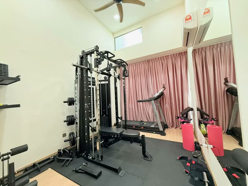 3-storey Terraced House for Sale in Bandar Nusaputra (Puchong) - Maya Myra - Gym - PropertyGuru.com.my