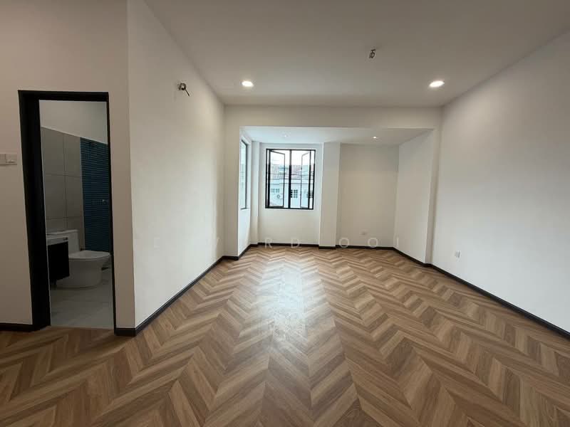 2-storey Terraced House for Sale in Sungai Long (Bandar Sungai Long) - Edward Ooi - PropertyGuru.com.my