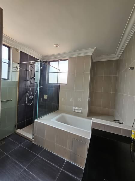 Rumah Banglo untuk Disewa di Bayan Lepas (Penang) - Li Fang - Bathroom - PropertyGuru.com.my