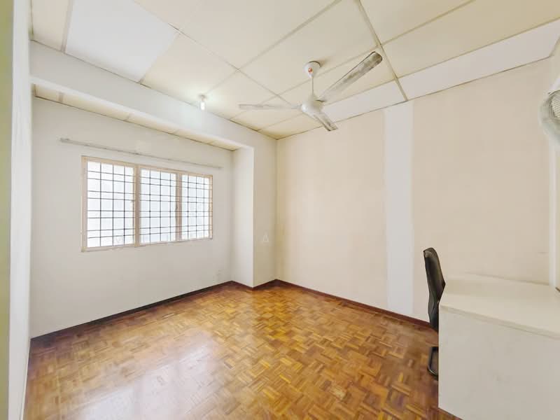 Rumah Teres 2-Tingkat untuk Dijual di Bandar Putra Permai (Seri Kembangan) - Melissa Chong - PropertyGuru.com.my