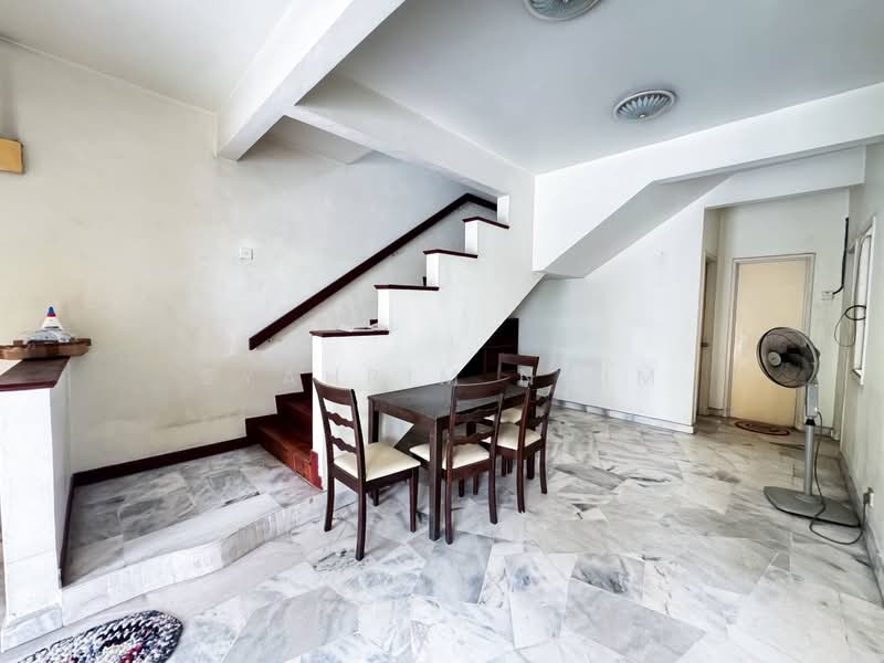 Rumah Teres 2-Tingkat untuk Dijual di Usj 22 (Subang Jaya) - Syahrim Naim - Dining Room - PropertyGuru.com.my
