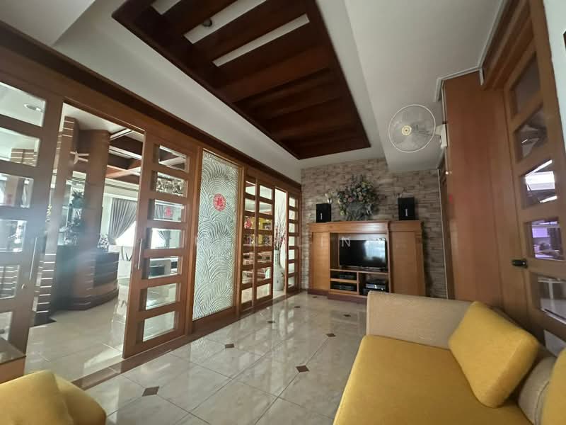 Bungalow for Sale in Taman Perling (Perling) - Tuan Ling - PropertyGuru.com.my