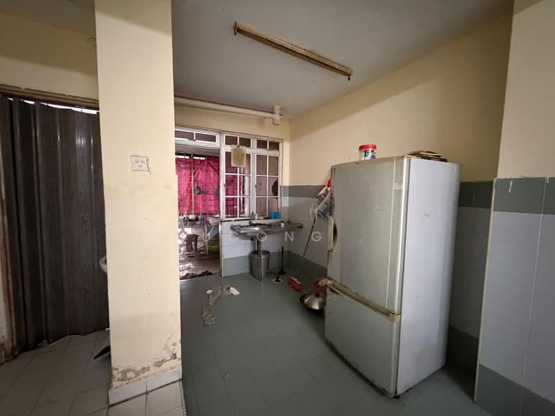 Apartment for Sale at Tanjong Puteri Apartment - Yucong . - PropertyGuru.com.my