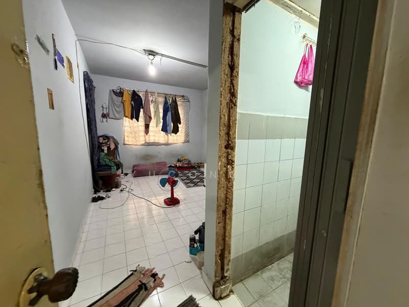 Apartment for Sale at Tanjong Puteri Apartment - Yucong . - PropertyGuru.com.my