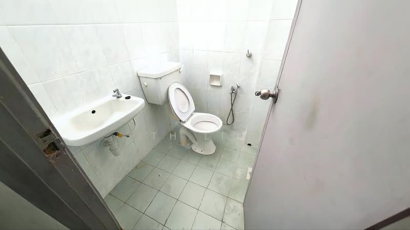 Rumah Teres untuk Dijual di Semenyih (Selangor) - TH Lim - Bathroom - PropertyGuru.com.my
