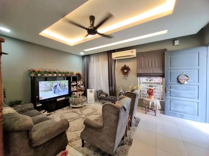 Semi-Detached House for Sale in Shah Alam (Selangor) - Farhan Rafael - Living Room - PropertyGuru.com.my