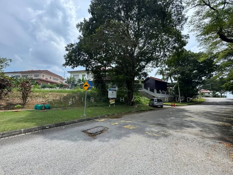 Residential Land for Sale in Seksyen 13 (Shah Alam) - Nahathir Shahabudin - Exterior - PropertyGuru.com.my