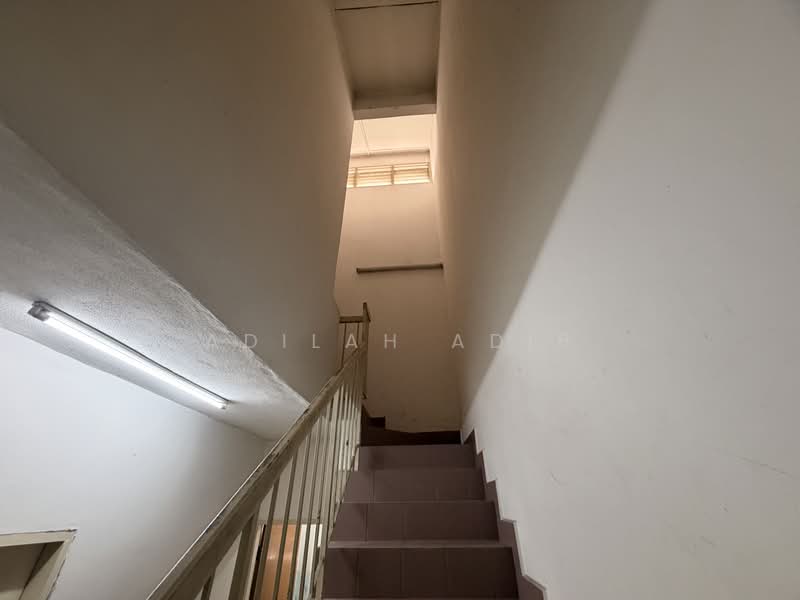Rumah Teres 2.5 Tingkat untuk Dijual di Taman Sri Sinar (Segambut) - Adilah Adib - Interior - PropertyGuru.com.my