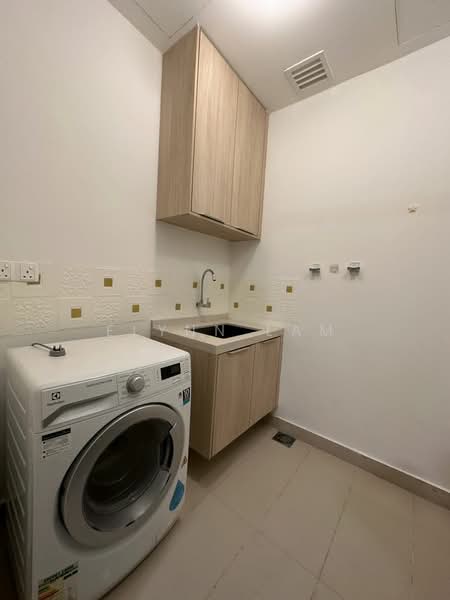 Servis Apartment untuk Dijual di Southern Marina Residences - Elynn Lam - PropertyGuru.com.my