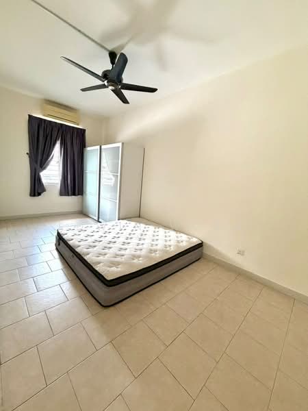 Townhouse for Sale in Kota Kemuning (Shah Alam) - Edwin Wong - Bedroom - PropertyGuru.com.my