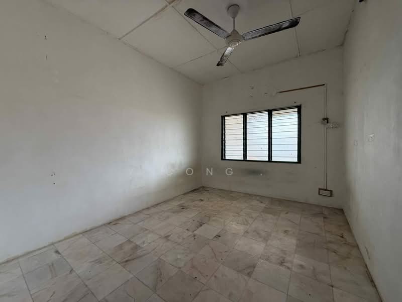 Rumah Teres 1 Tingkat untuk Dijual di Bandar Baru Permas Jaya (Permas Jaya) - Yucong . - Interior - PropertyGuru.com.my