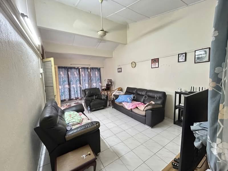 Semi-Detached House for Sale in Taman Lim (Ipoh) - Alvin Soon - Living Room - PropertyGuru.com.my