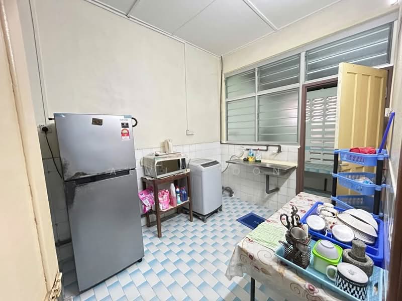 Semi-Detached House for Sale in Taman Lim (Ipoh) - Alvin Soon - Kitchen - PropertyGuru.com.my