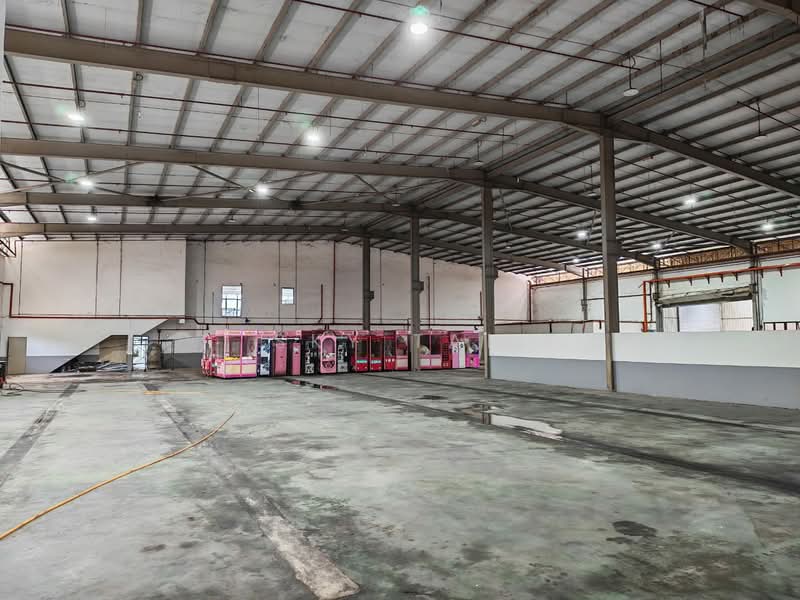 Kilang untuk Disewa di Ulu Tiram (Johor) - Sky Tan - Interior - PropertyGuru.com.my