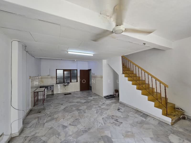 Rumah Teres 2 Tingkat untuk Disewa di Batu Caves (Selangor) - Simon Kua - PropertyGuru.com.my