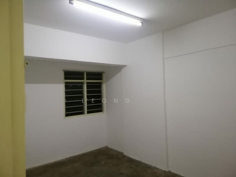 Flat for Sale at Farlim 4 - Leong . - Interior - PropertyGuru.com.my