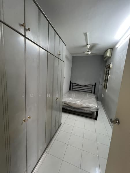 Pangsapuri untuk Disewa di Gladden Court - Johnson Lee - PropertyGuru.com.my