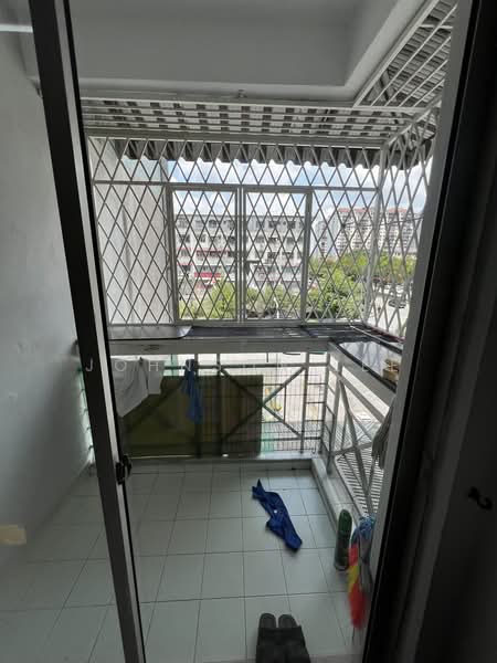 Pangsapuri untuk Disewa di Gladden Court - Johnson Lee - PropertyGuru.com.my