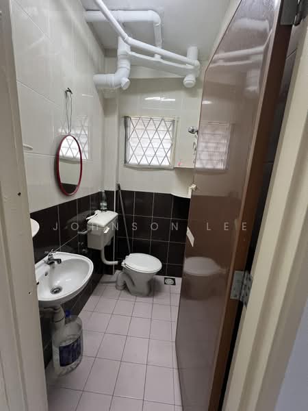 Pangsapuri untuk Disewa di Gladden Court - Johnson Lee - PropertyGuru.com.my