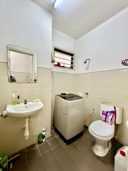 Rumah Teres 2-Tingkat untuk Dijual di Nilai (Negeri Sembilan) - Maizura binti Mohd Darus - Bathroom - PropertyGuru.com.my