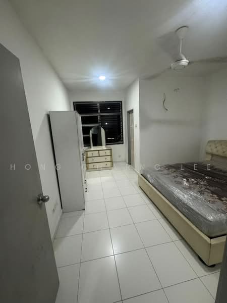 Kondominium untuk Disewa di Scott Towers @ Larkin JB - Hong Charng Lee - Bedroom - PropertyGuru.com.my