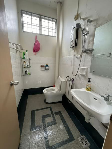 2-storey Terraced House for Sale in Taman Bukit Cheng (Cheng) - King Song - PropertyGuru.com.my