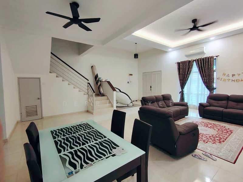 Rumah Berkembar untuk Dijual di Taman Desa Idaman (Durian Tunggal) - Derrick Yee - Living Room - PropertyGuru.com.my