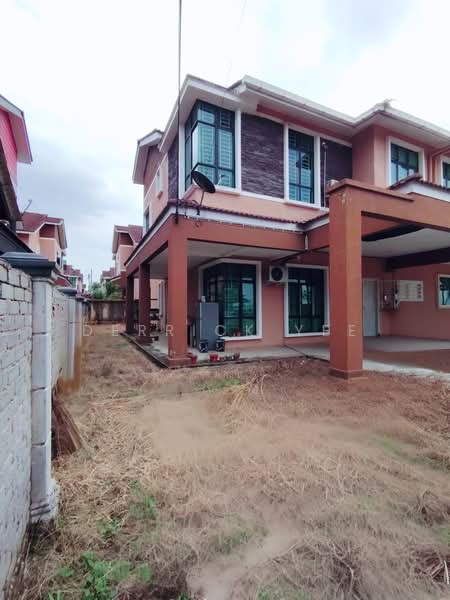 Rumah Berkembar untuk Dijual di Taman Desa Idaman (Durian Tunggal) - Derrick Yee - Exterior - PropertyGuru.com.my