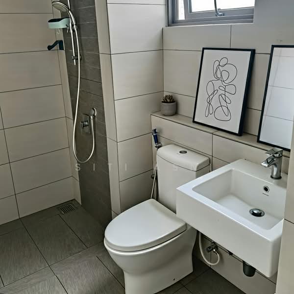 Kondominium untuk Disewa di Lake Point Residence - Siti Asni - Bathroom - PropertyGuru.com.my