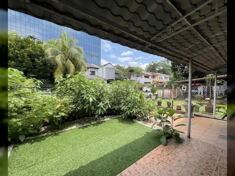 2-storey Terraced House for Sale in Taman Tun Dr Ismail (Kuala Lumpur) - Nadrah Omar - Exterior - PropertyGuru.com.my
