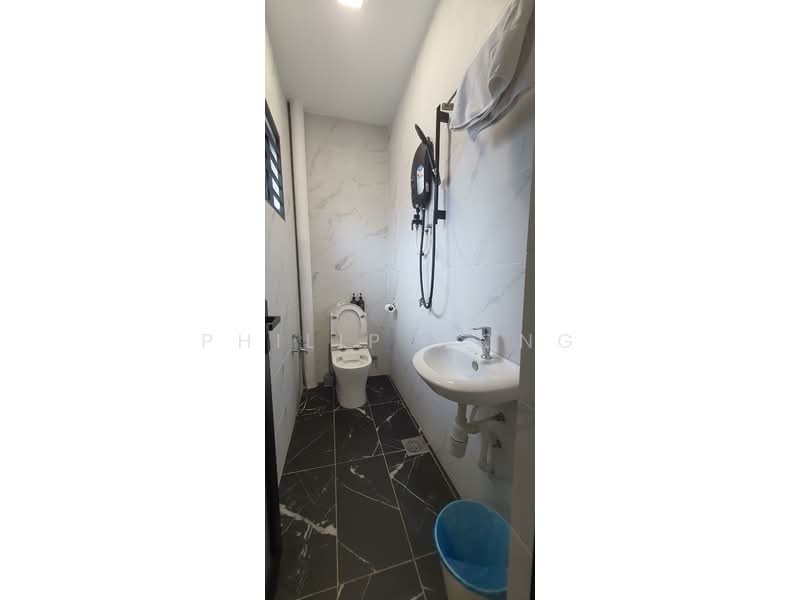 2-storey Terraced House for Sale in Seri Kembangan (Selangor) - Philip Wong - Bathroom - PropertyGuru.com.my