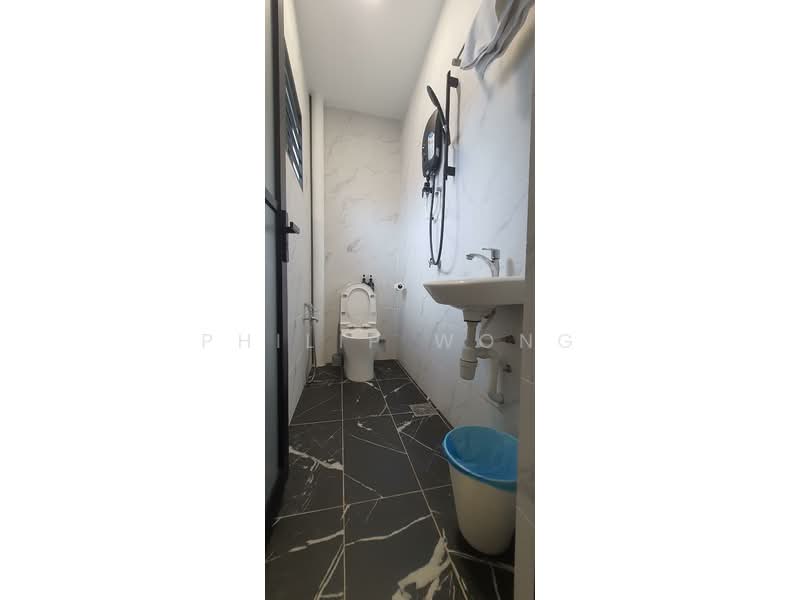 2-storey Terraced House for Sale in Seri Kembangan (Selangor) - Philip Wong - Bathroom - PropertyGuru.com.my