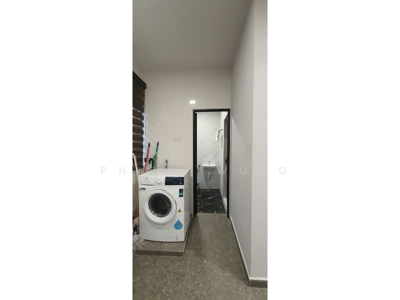2-storey Terraced House for Sale in Seri Kembangan (Selangor) - Philip Wong - Bathroom - PropertyGuru.com.my