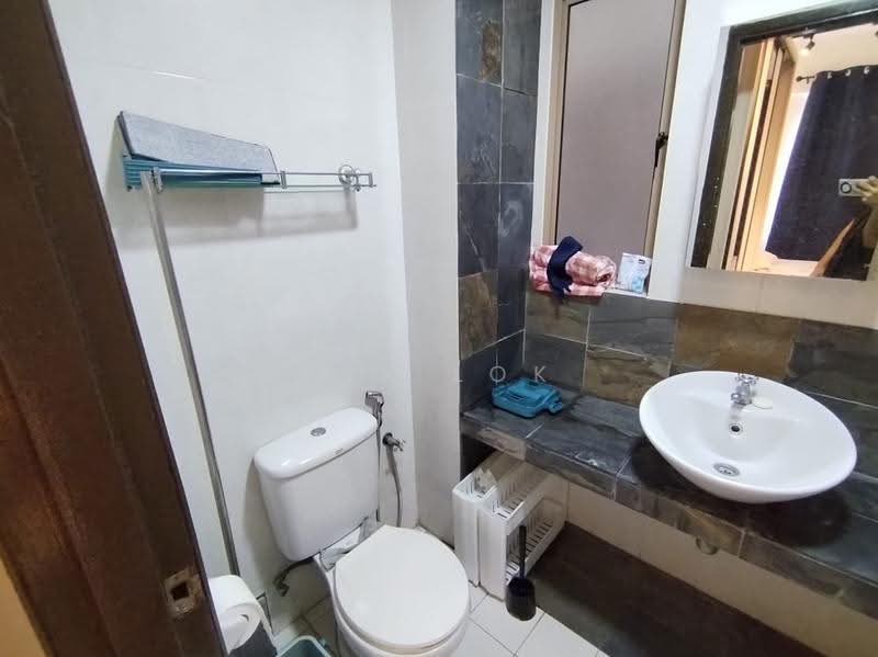 Service Residence for Rent at Ritze Perdana 1 - Rex Lok - Bathroom - PropertyGuru.com.my