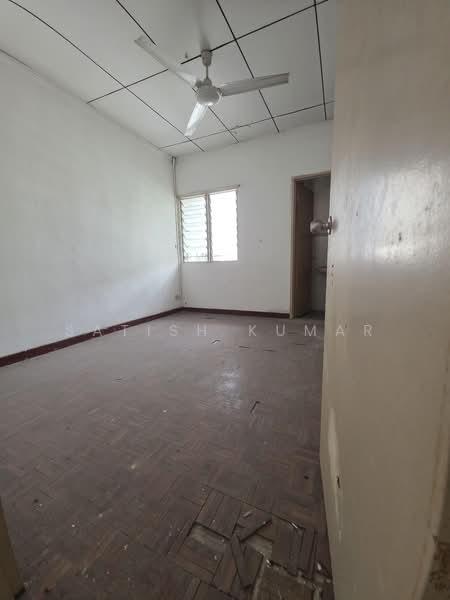 Rumah Teres untuk Dijual di Shah Alam (Selangor) - Satish Kumar - PropertyGuru.com.my
