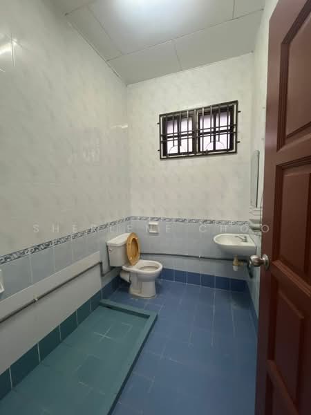 Rumah Berkembar untuk Disewa di Ayer Itam (Penang) - Sherlene Choo - Bathroom - PropertyGuru.com.my