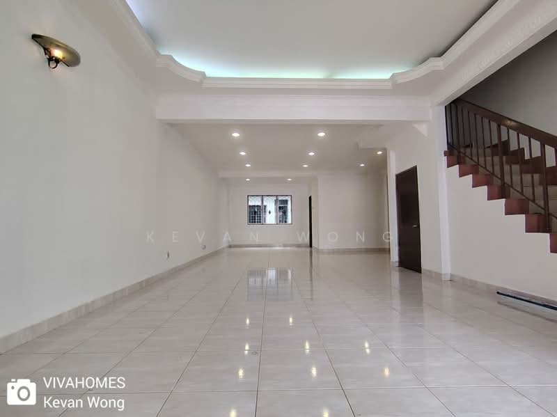 Rumah Teres 2-Tingkat untuk Dijual di Taman Sri Gombak (Gombak) - Kevan Wong - Living Room - PropertyGuru.com.my